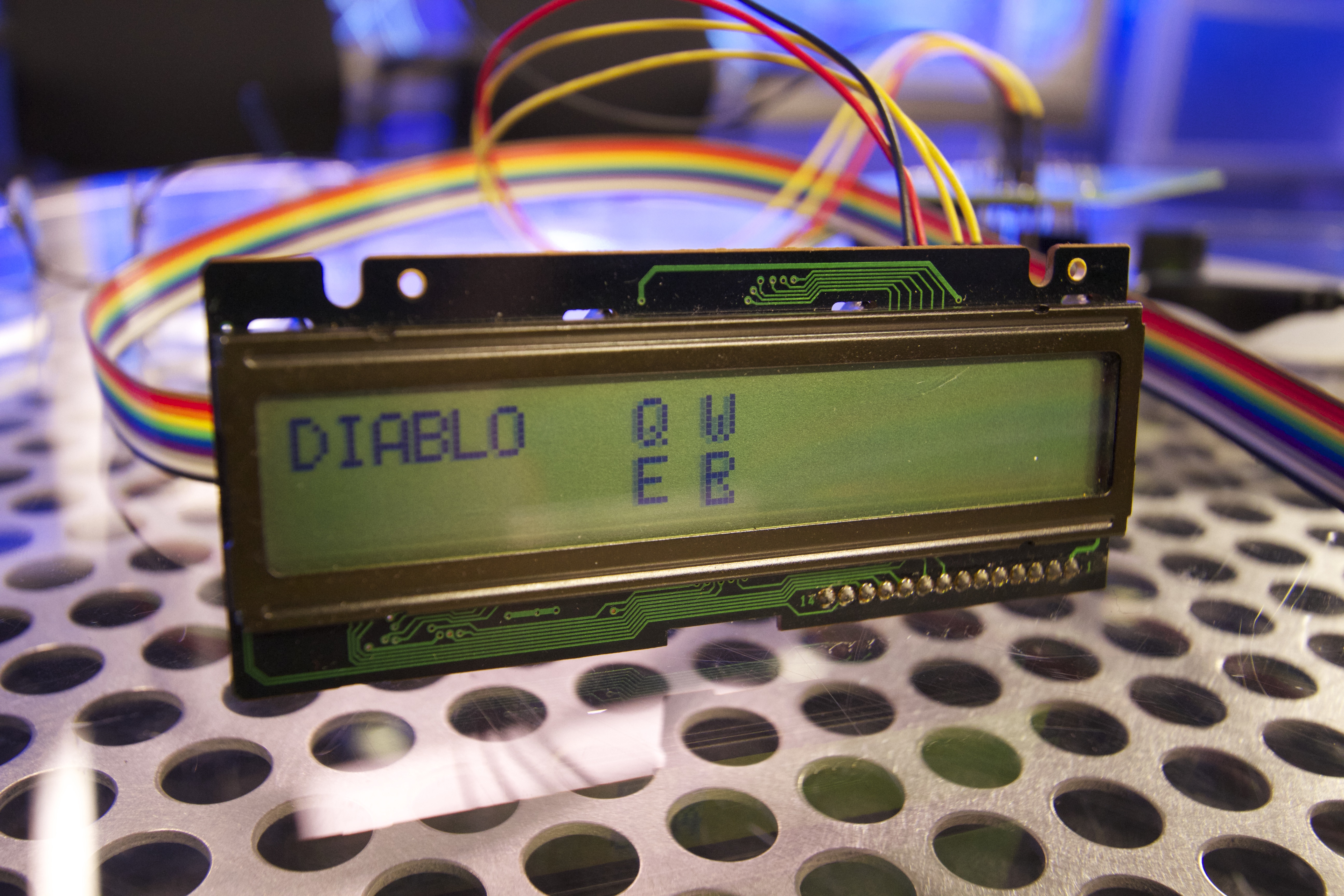 The QWER grid on the two-line LCD